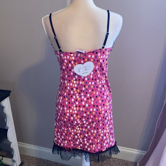 ❤️NWT Nightgown (size Medium)❤️ - Picture 3 of 4
